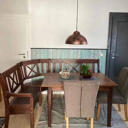 Apartman Gemuetliches 70qm Mit Garten Sitzecke Grill 5 Minuten Zum Drebkau